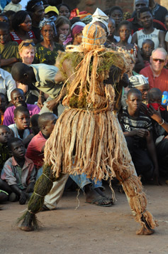 Danse des masques au Burkina Fasso